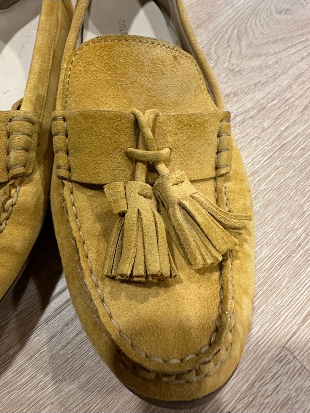 Cole Haan Suede Tassel Loafers in Mustard Yellow, Moc Toe Preppy, Size 8.5 - Picture 3 of 9